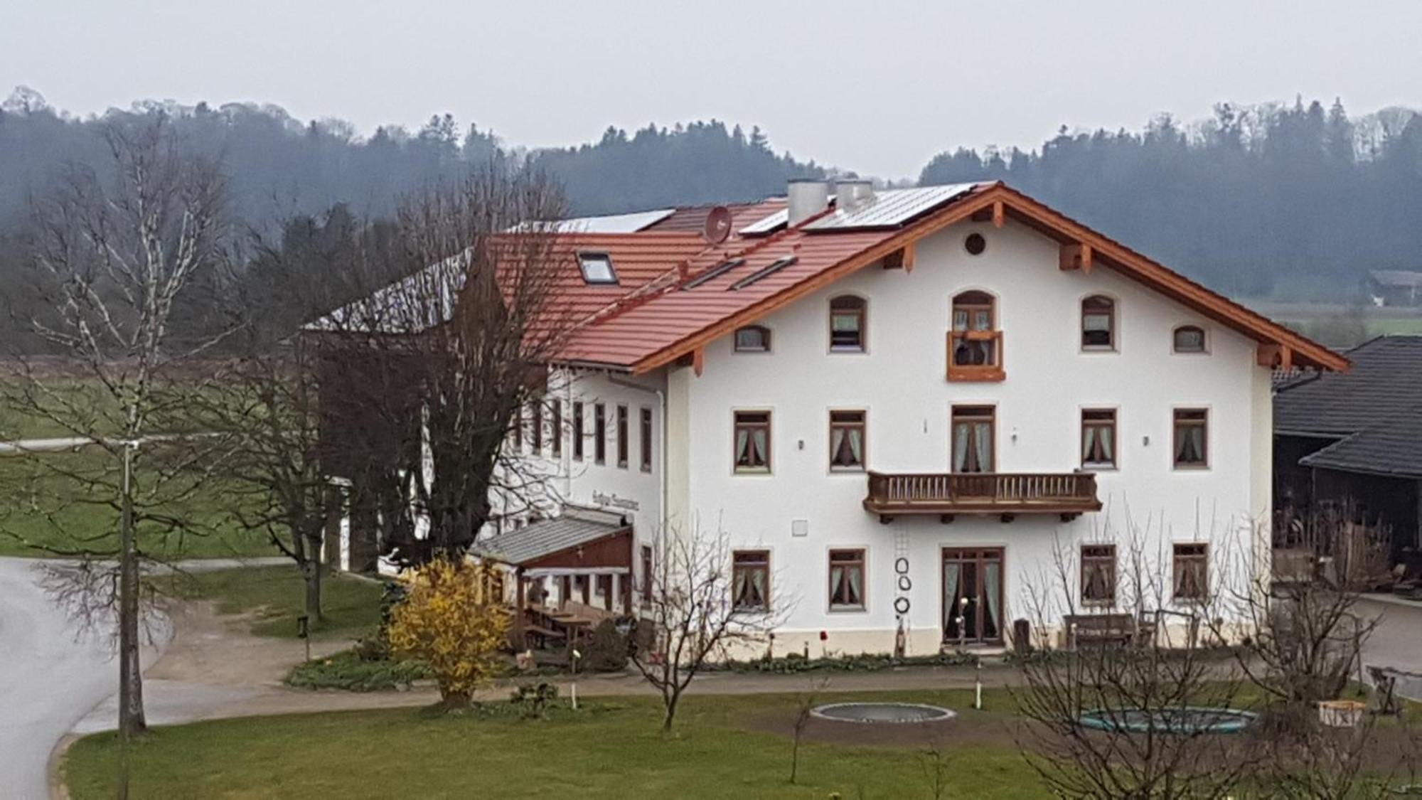 Pension Baumgartner Rott am Inn エクステリア 写真